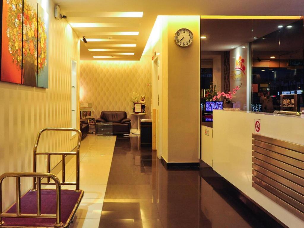 Mornington Hotel Medan Ipoh Eksteriør billede